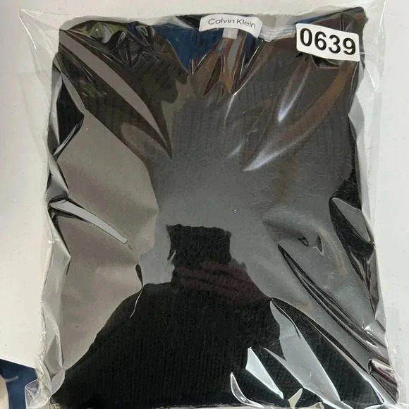 Calvin Klein Womens L Black Fuzzy Textured Knit Sweater Soft Faux Fur Crew Neck - Picture 16 of 16